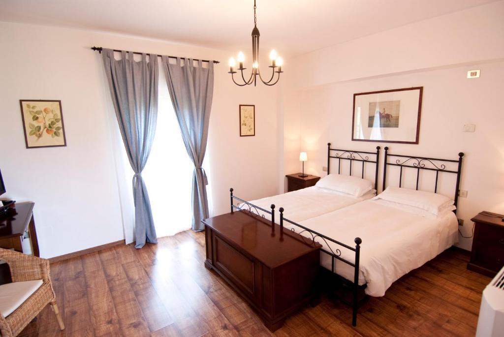 Agriturismo Villa Irelli Castellalto Δωμάτιο φωτογραφία