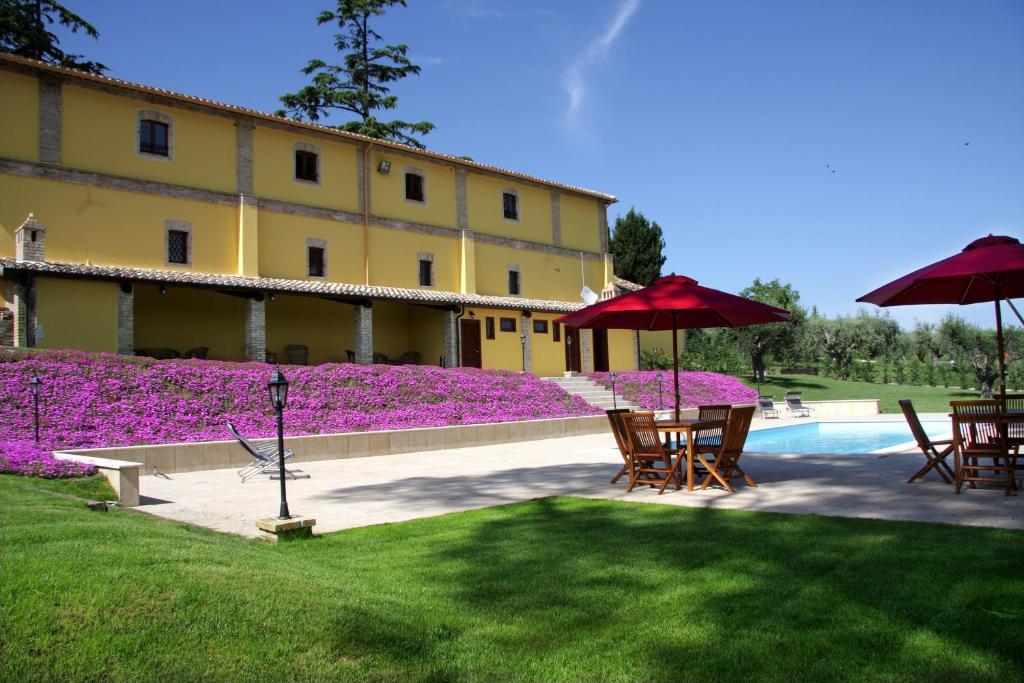 Agriturismo Villa Irelli Castellalto Εξωτερικό φωτογραφία